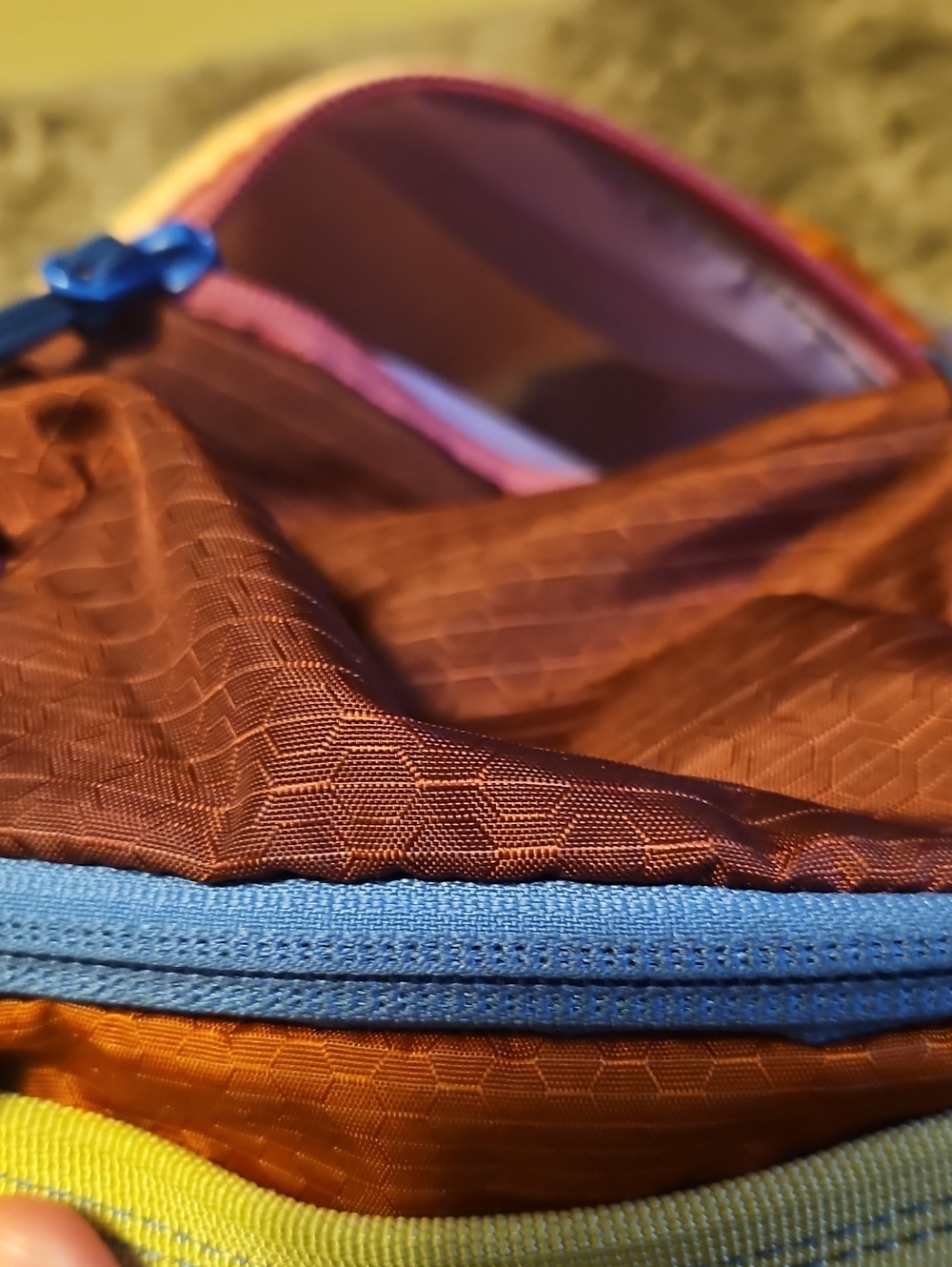 cotopaxi Todo 8l Sling - Cada Dia Multicolored - Picture 5 of 8